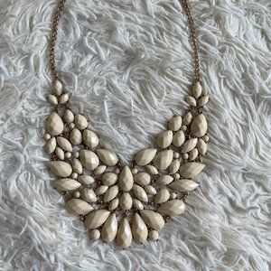 Beige Chunky Necklace